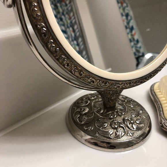 Vintage Vanity Set - Swivel Double sides mirror (normal/magnifying) and brush main image 4